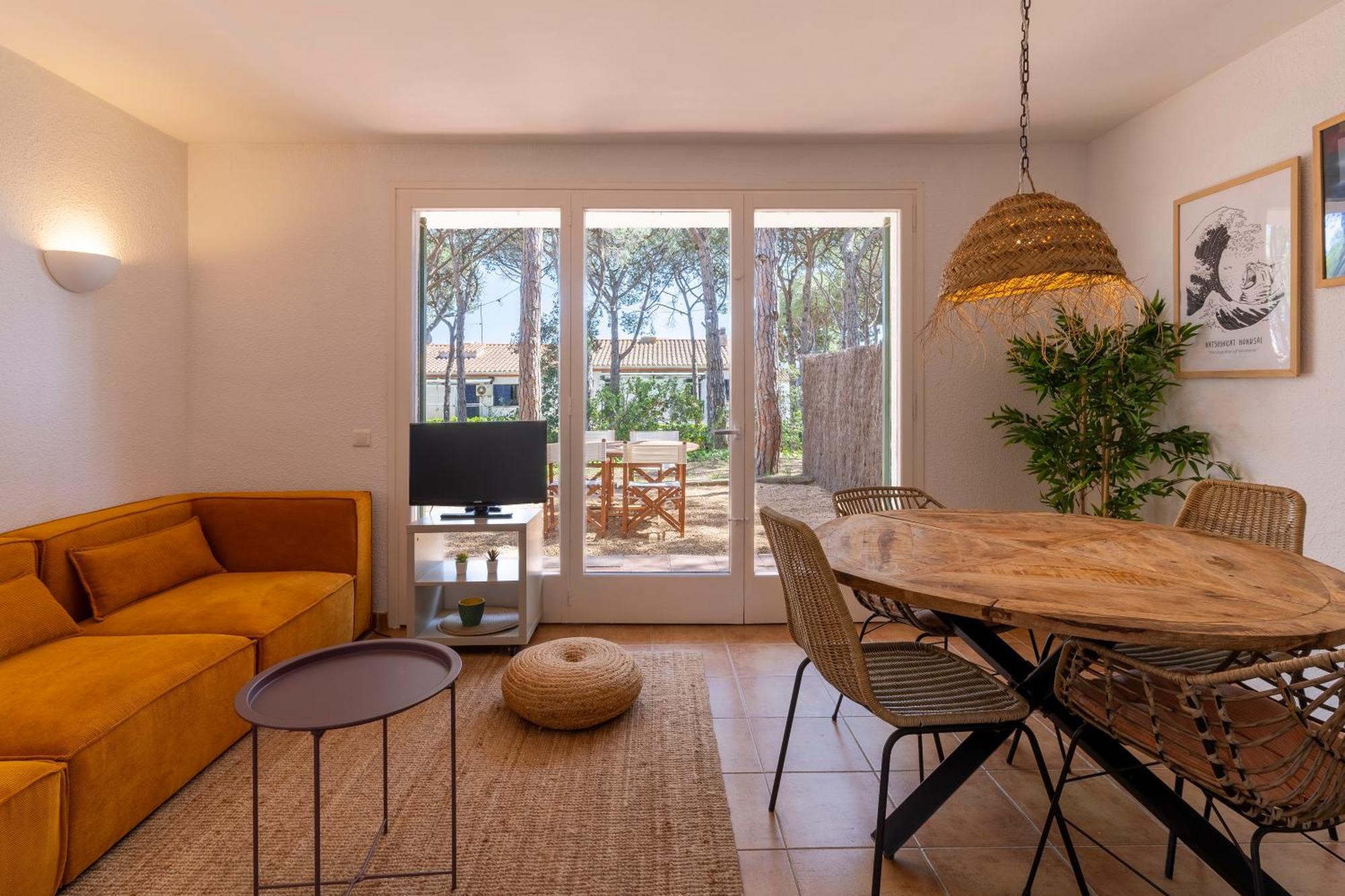 Apartamentos Casa Marea Calella Palafrugell Con Parking 卡莱利亚德帕拉弗鲁赫尔 外观 照片