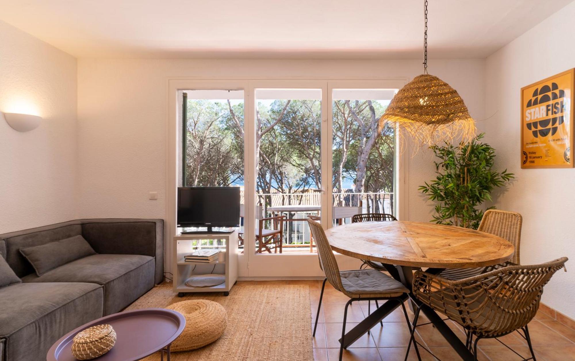 Apartamentos Casa Marea Calella Palafrugell Con Parking 卡莱利亚德帕拉弗鲁赫尔 外观 照片