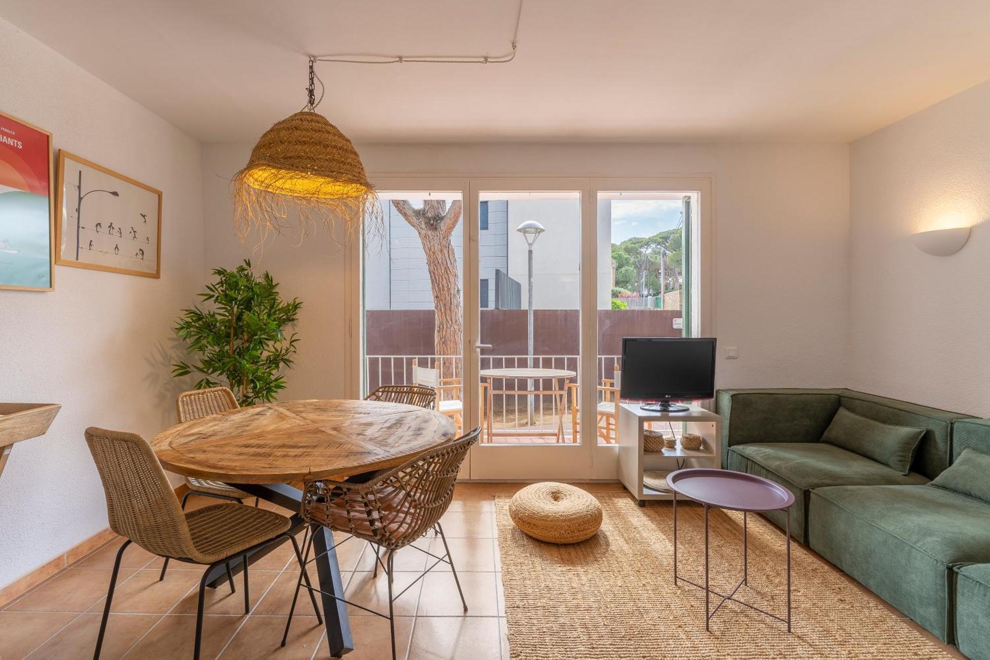 Apartamentos Casa Marea Calella Palafrugell Con Parking 卡莱利亚德帕拉弗鲁赫尔 外观 照片